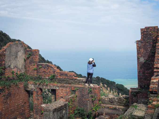 GOLDEN WATERFALL and LIUKENG SLOPE ROPEWAY&nbsp;(黃金瀑布/六坑斜坡索道)